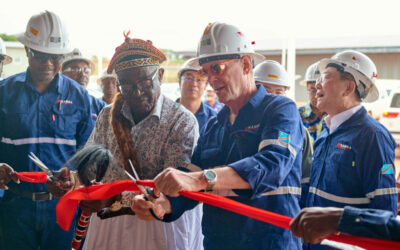 Un Feu sacré pour l&rsquo;avenir de l&rsquo;Afrique : Kamoa Copper allume la fonderie la plus grande et la plus verte du continent lors d&rsquo;une cérémonie historique unissant des siècles d&rsquo;héritage cuprifère